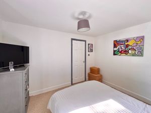Photo 9- click for photo gallery